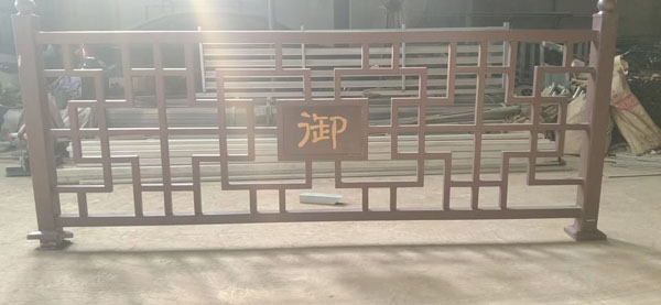 陽(yáng)臺(tái)護(hù)欄，樓道護(hù)欄生產(chǎn)廠家